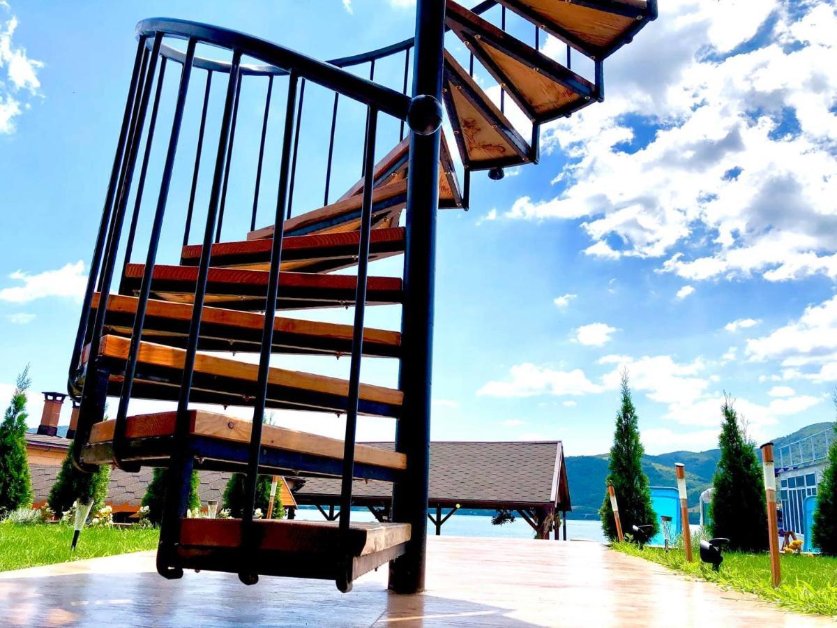 Mustaciosul Dunarii Hotel Ieşelniţa Exterior foto